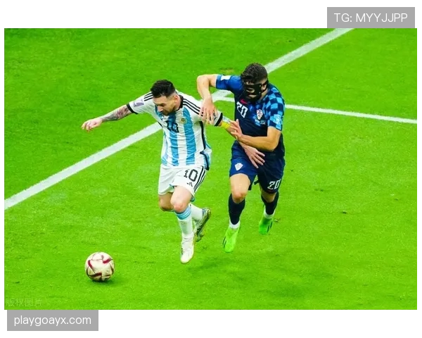 斯卡洛尼战术核心闪耀世界杯:阿根廷队以卓越团队协作与战术创新夺冠 斯卡洛尼战术核心闪耀世界杯:阿根廷队以卓越团队协作与战术创新夺冠