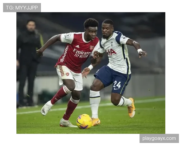 阿尔进攻套路引爆足坛热议,专家解析其对现代足球战术的革新影响 阿尔进攻套路引爆足坛热议,专家解析其对现代足球战术的革新影响