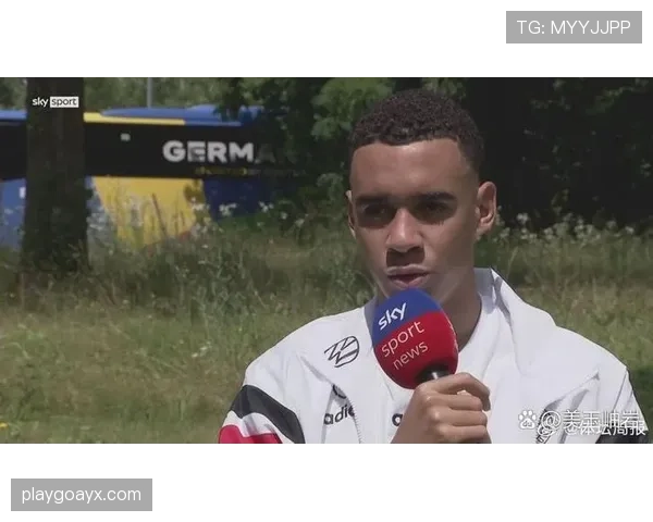 穆西亚拉的私人训练师访谈 穆西亚拉的私人训练师访谈